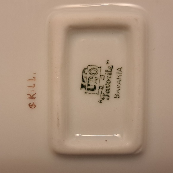 Bavarian hand painted sugar creamer with lid  smaller size   excellent condition - Picture 5 of 8